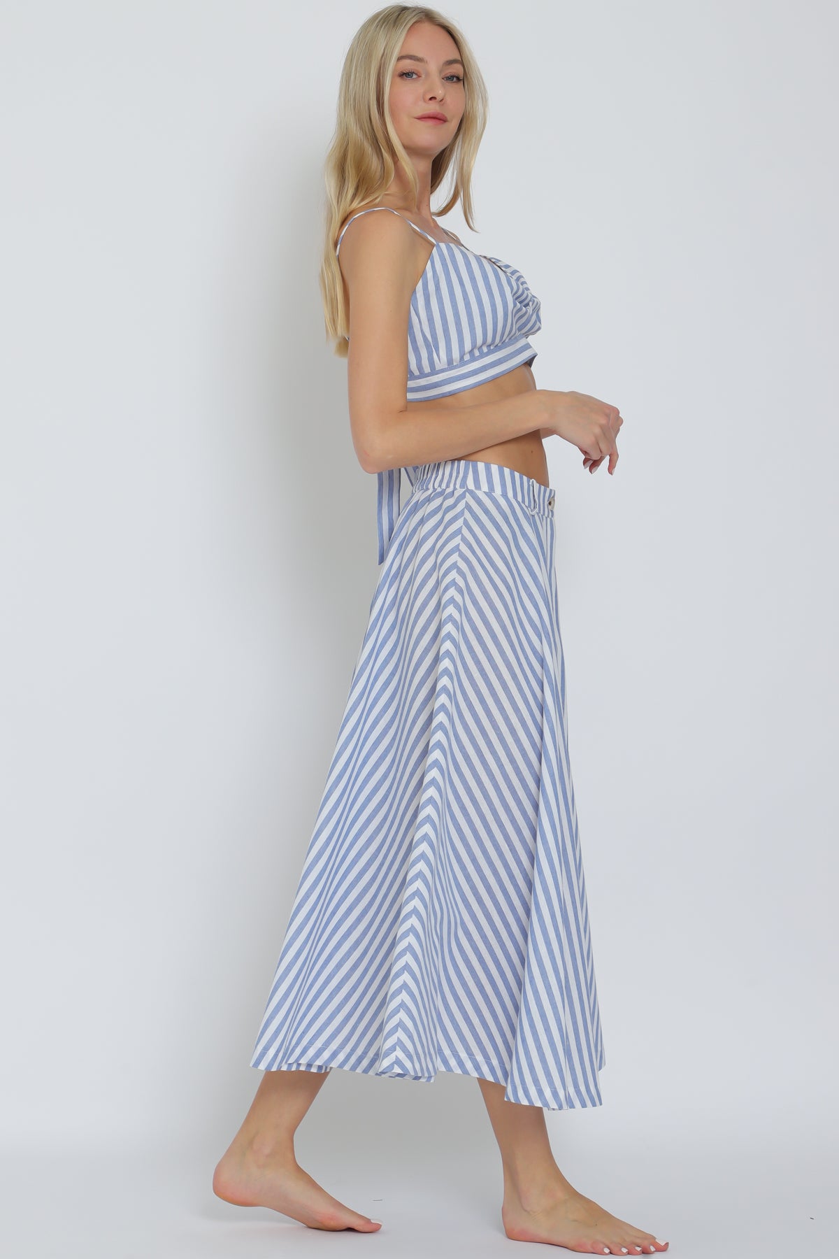 Aakaa Bra Top & High Waisted Stripe Midi Skirt Set