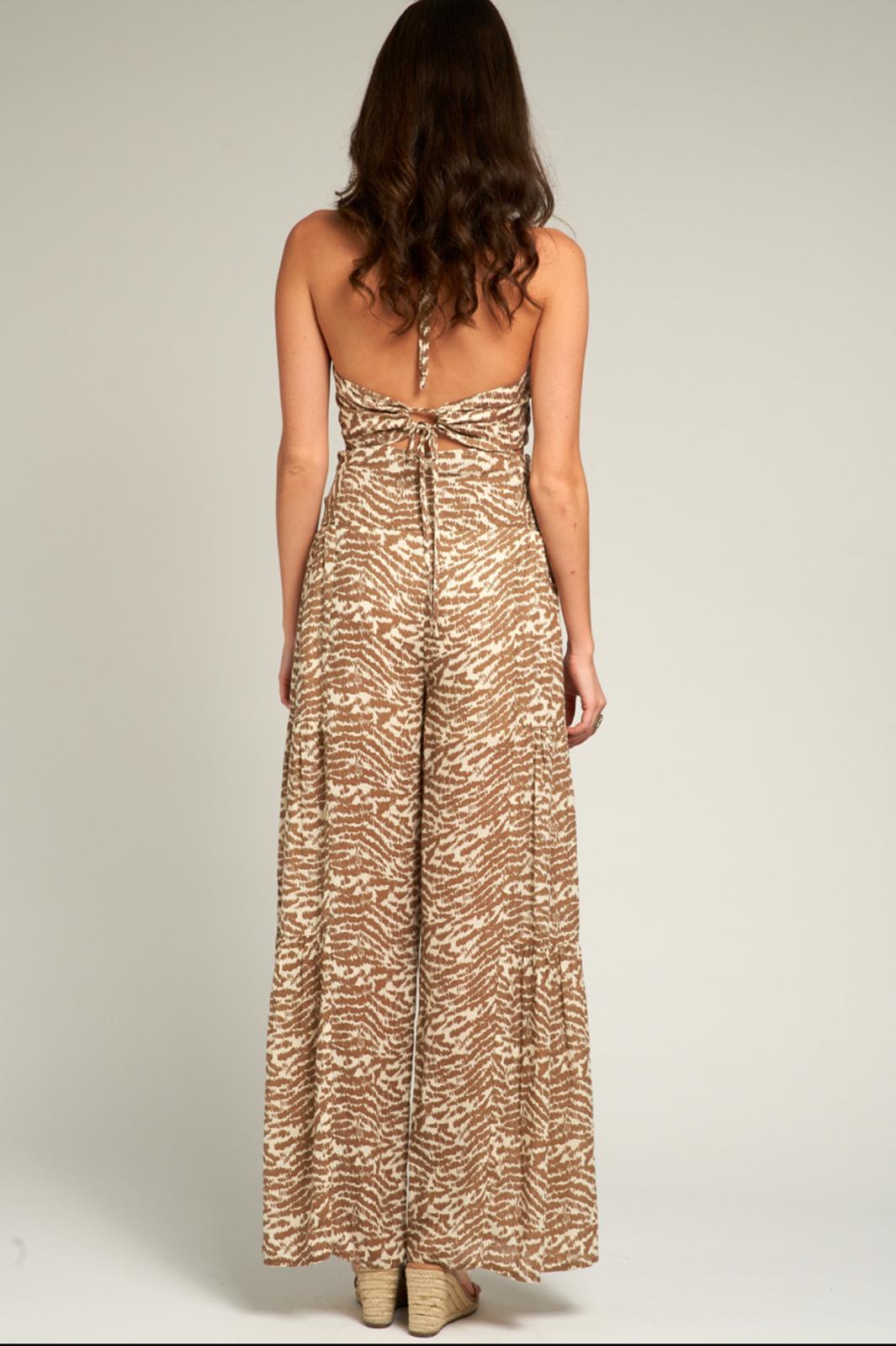 En Creme Cropped Halter Neck and Pants Set