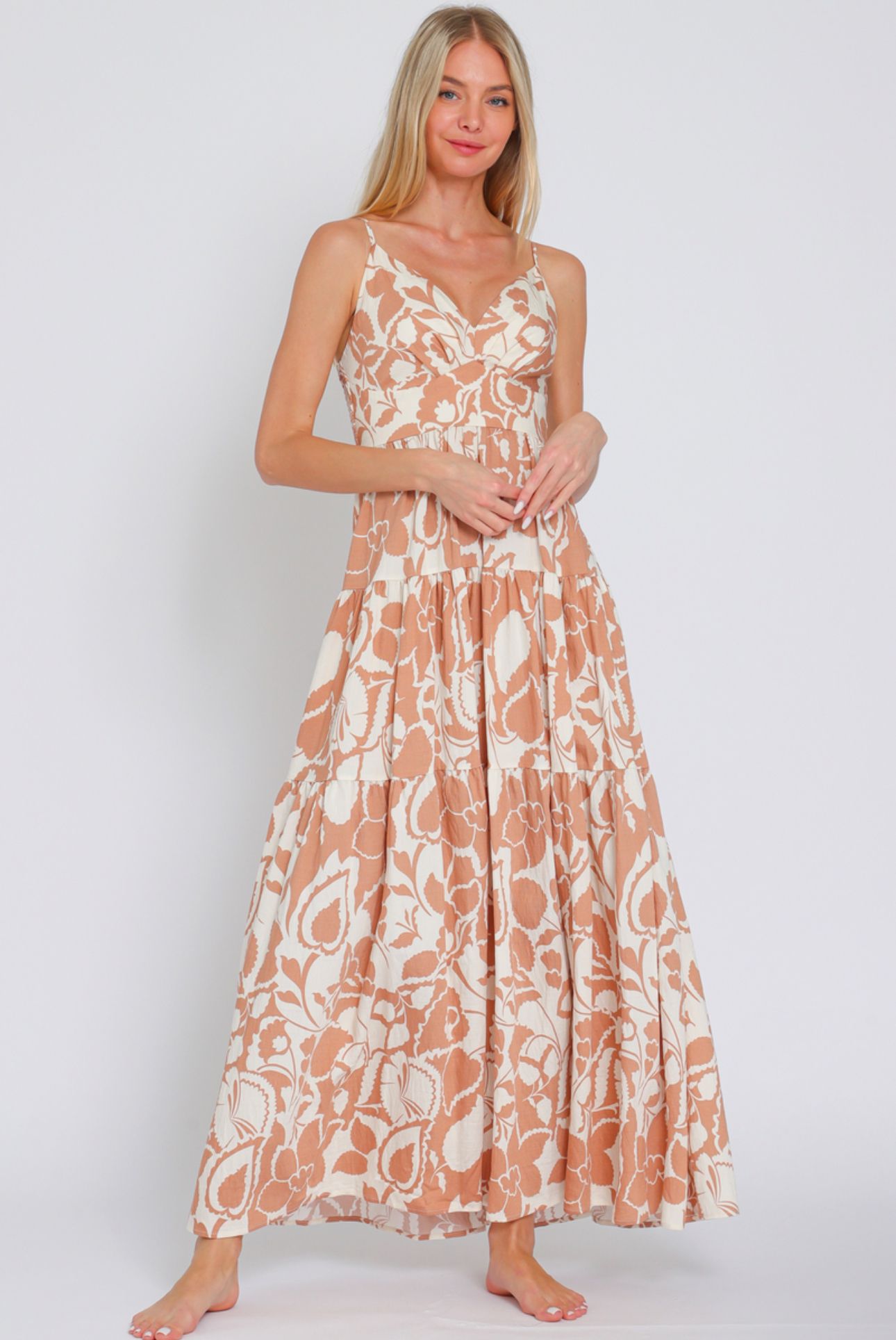 Aakaa Thin Adjustable Strap Smocked Tired Midi Dress