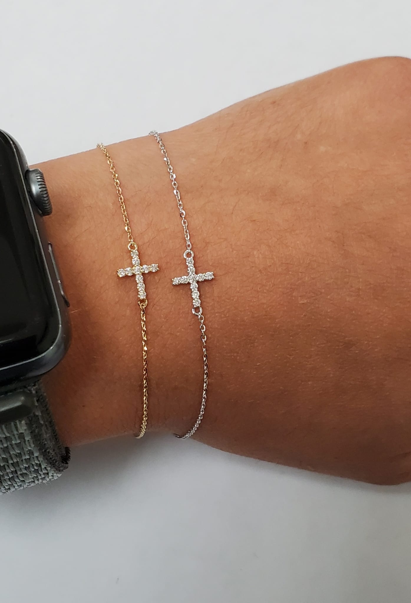 14k Yellow Gold with Cross Diamond Bracelet