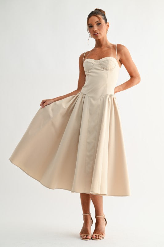 Evenuel Sweetheart Midi Dress