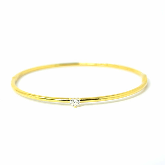 18K Yellow Gold Bangle with Mini Diamond Heart