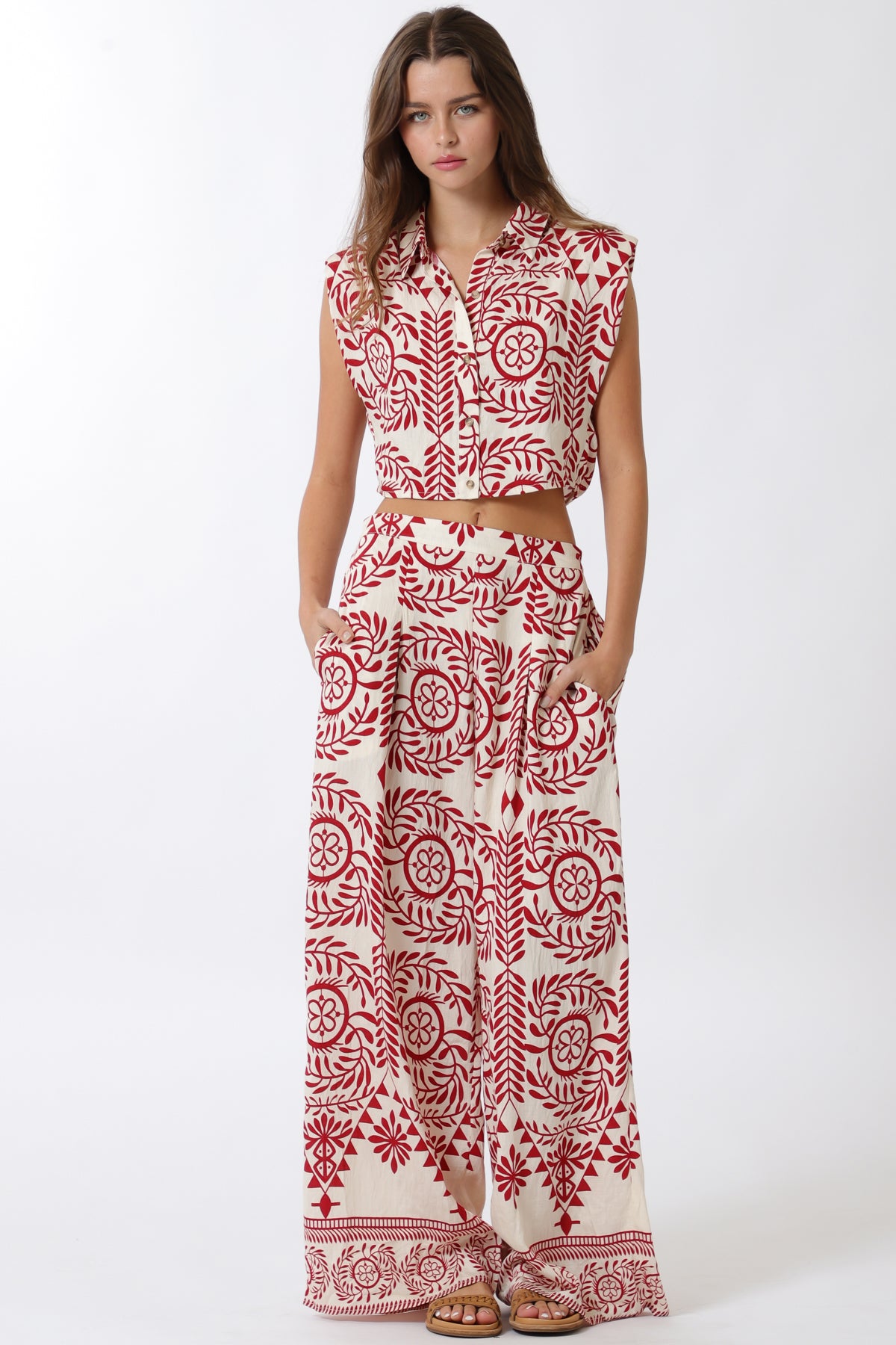 Aakaa Shoulder Pad Button Top & Long Pants Set