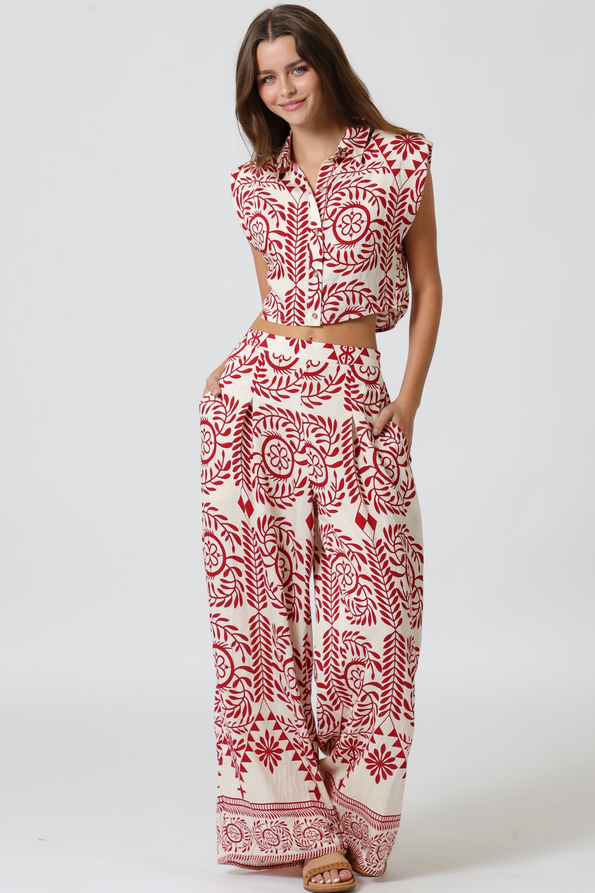 Aakaa Shoulder Pad Button Top & Long Pants Set