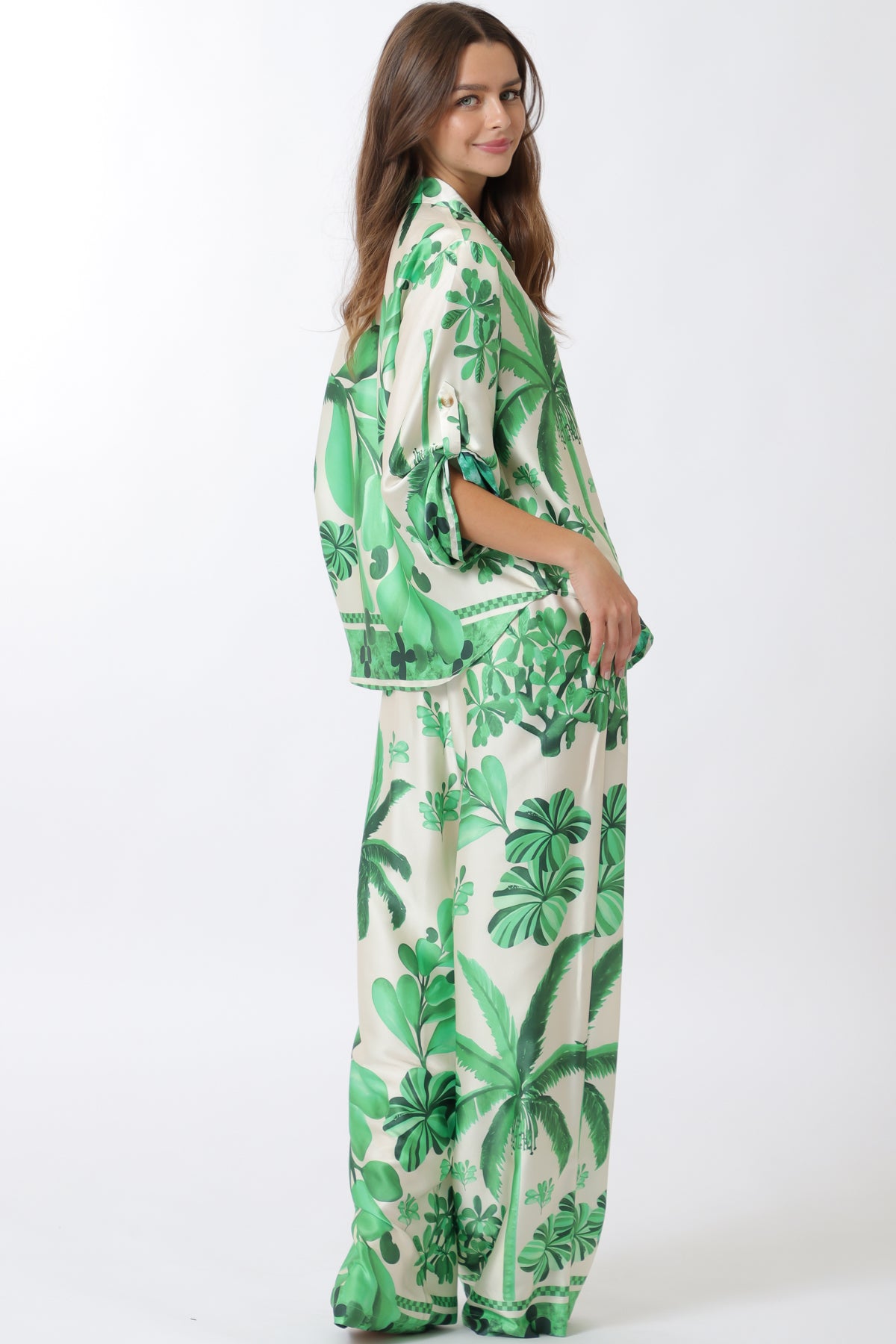 Aakaa Kimono V-neck Top and Long Pants Set