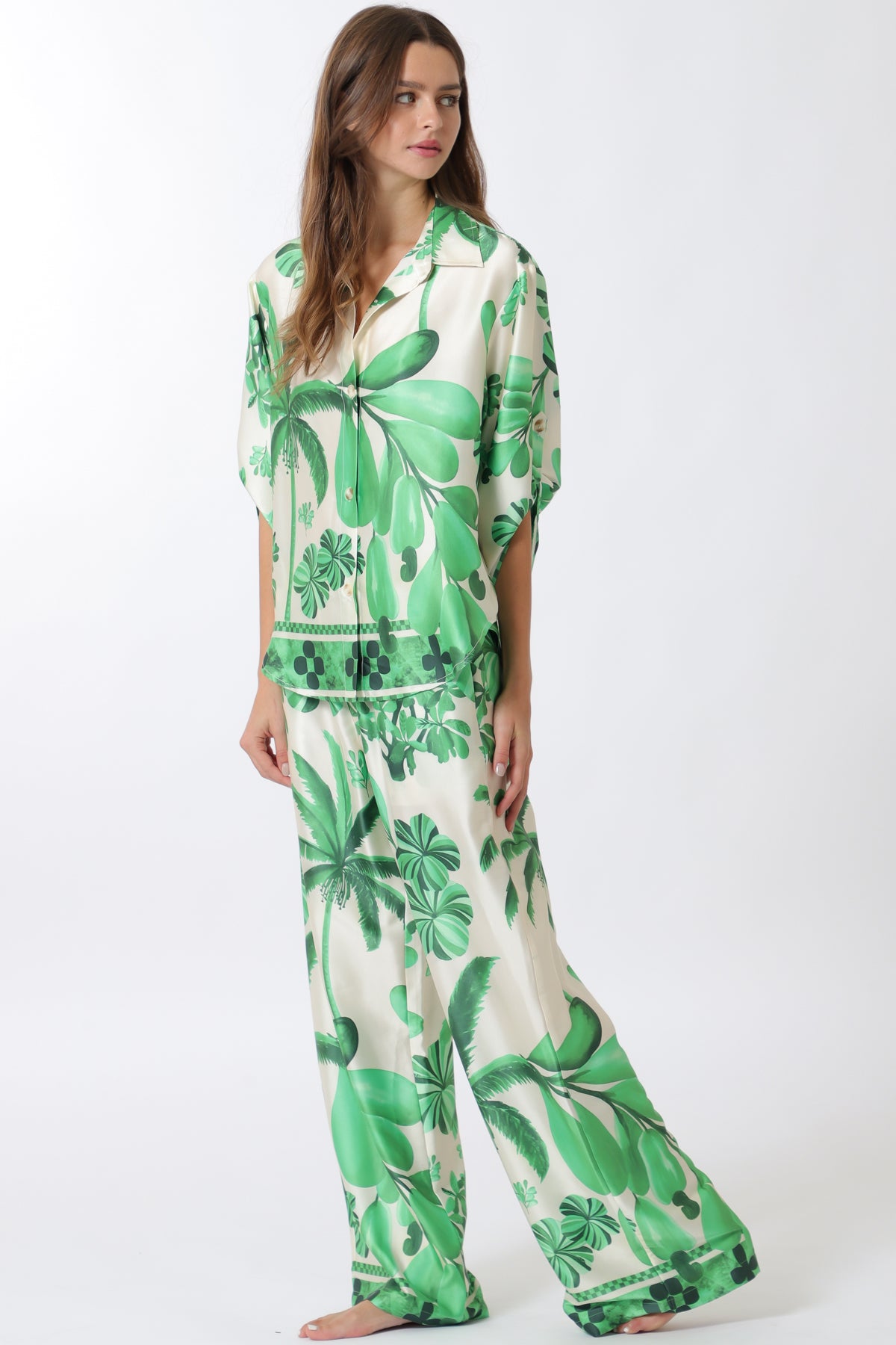 Aakaa Kimono V-neck Top and Long Pants Set