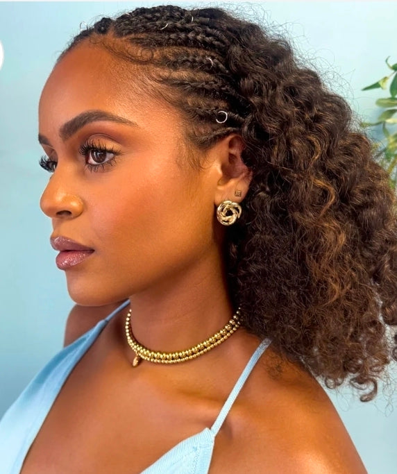 Identity Boutik Earring Love Knot Studs