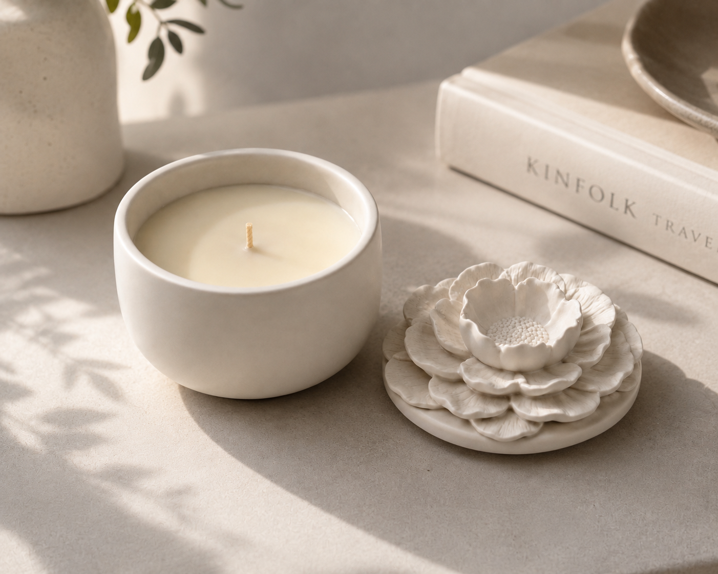 Camelia Low Candle Floral Jewelry Box