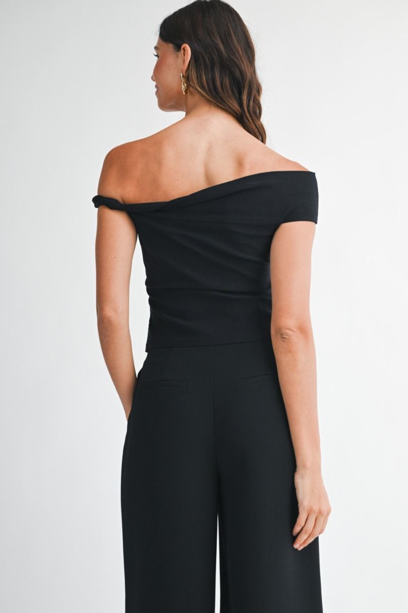 Mable off Shoulder with Twisted Detail Top