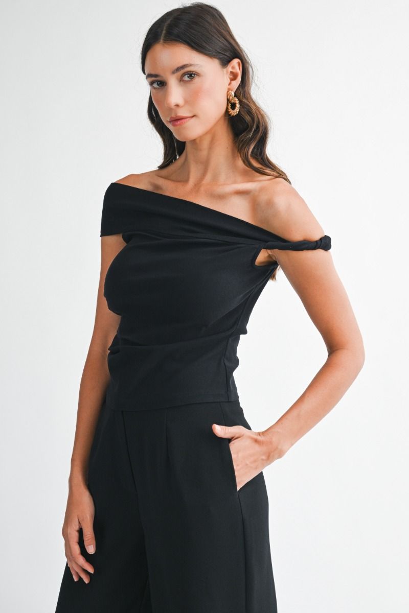 Mable off Shoulder with Twisted Detail Top