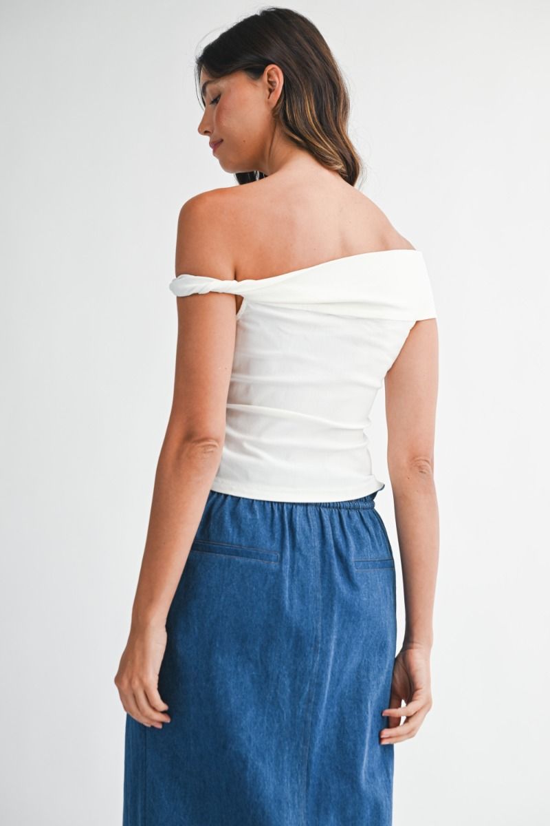 Mable off Shoulder with Twisted Detail Top