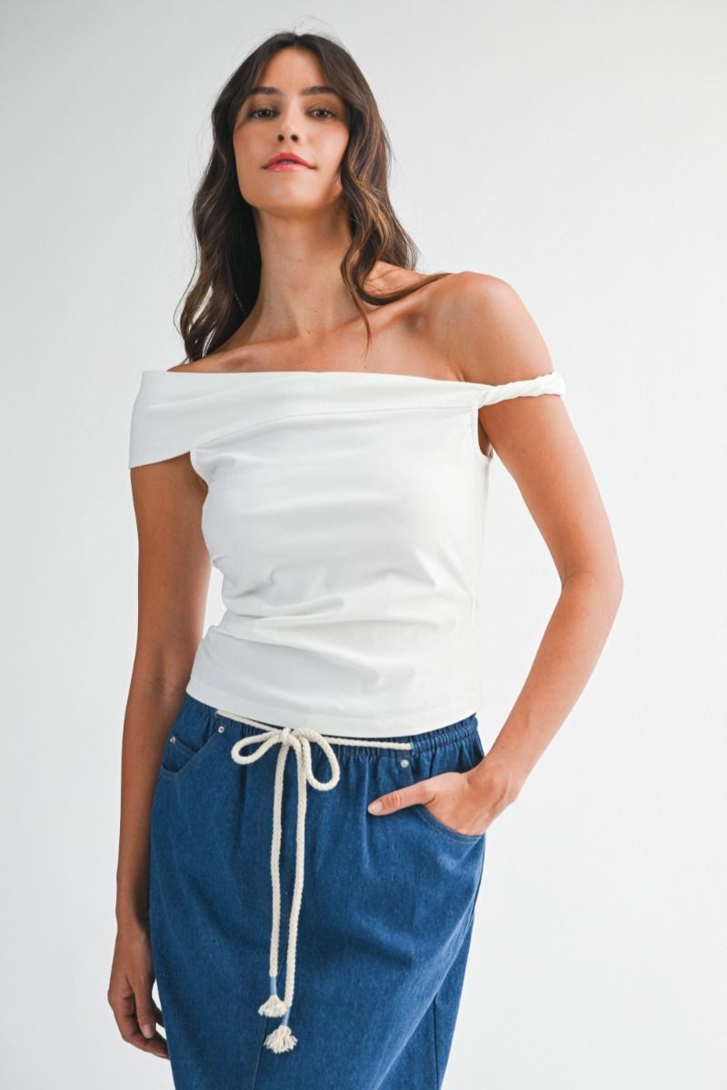 Mable off Shoulder with Twisted Detail Top